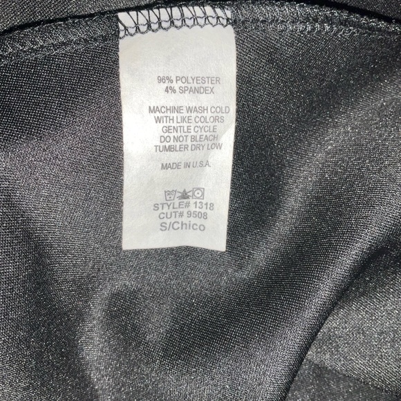 Black Zip-up V-neck/Off shoulder Crossover Mermaid Gown - Picture 6 of 7